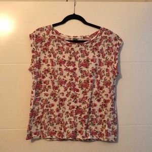 Floral top